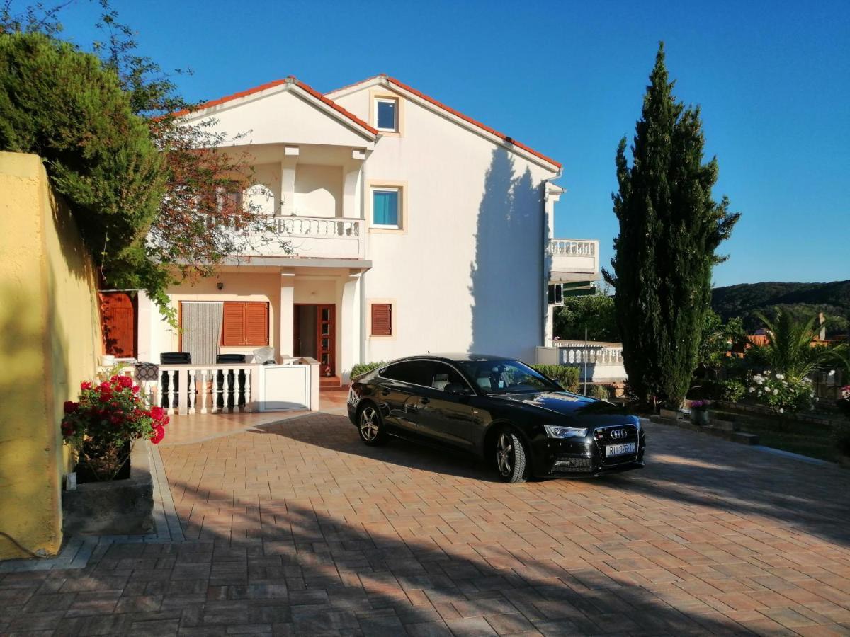 Apartments Fafandjel Rab Town Exterior photo